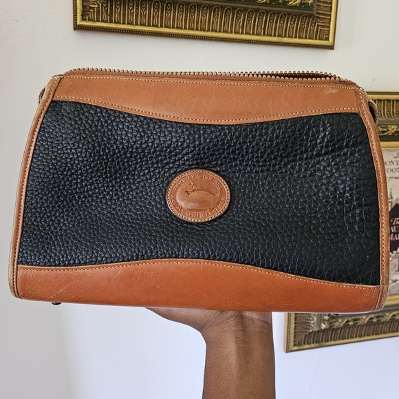 Dooney & Bourke Vintage AWL Crossbody Bag - Picture 1 of 7